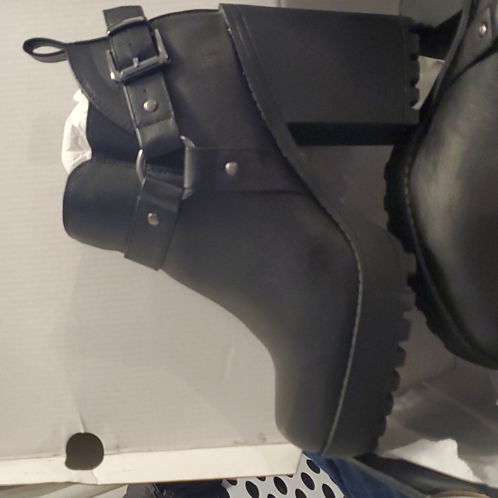 Torrid 9.5 Black Lug Heel Bootie NIB